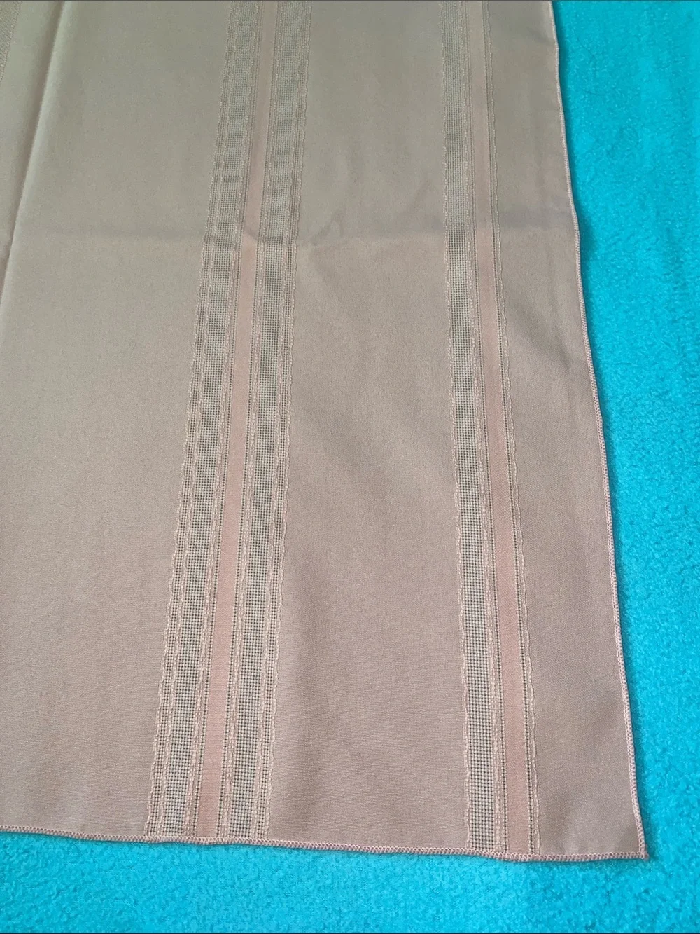 VINTAGE linen MCM rectangle table cloth light pink blush 5 ft. X 9 ft. 10”